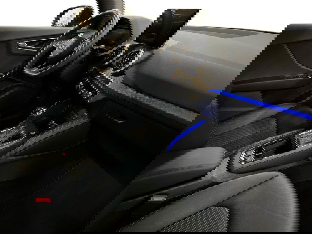 Audi Q2 usata a Bari (9)