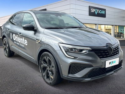 Renault Arkana 1.6 full hybrid Esprit Alpine 145cv del 2023 usata a Silvi