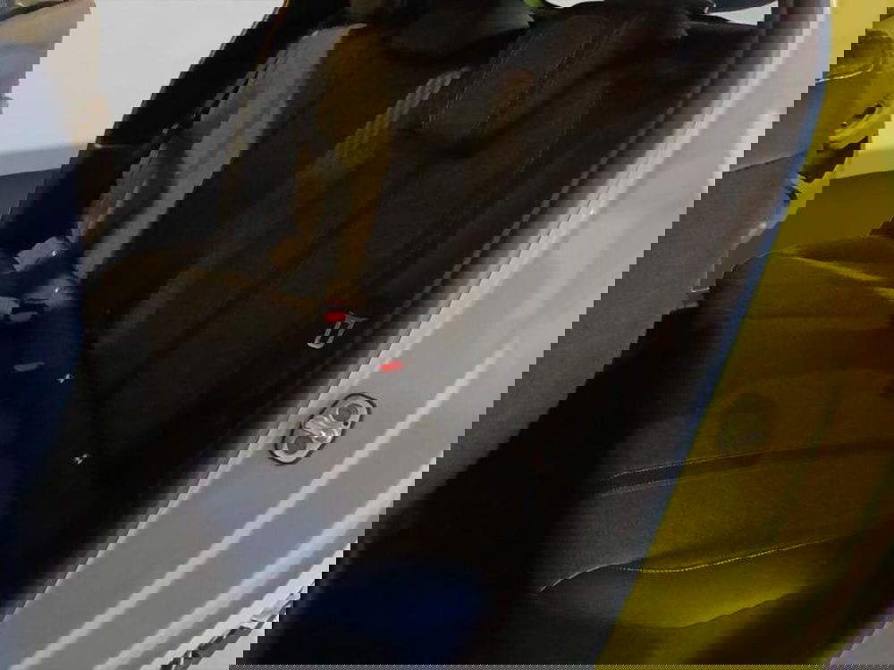 Peugeot 208 usata a Genova (10)