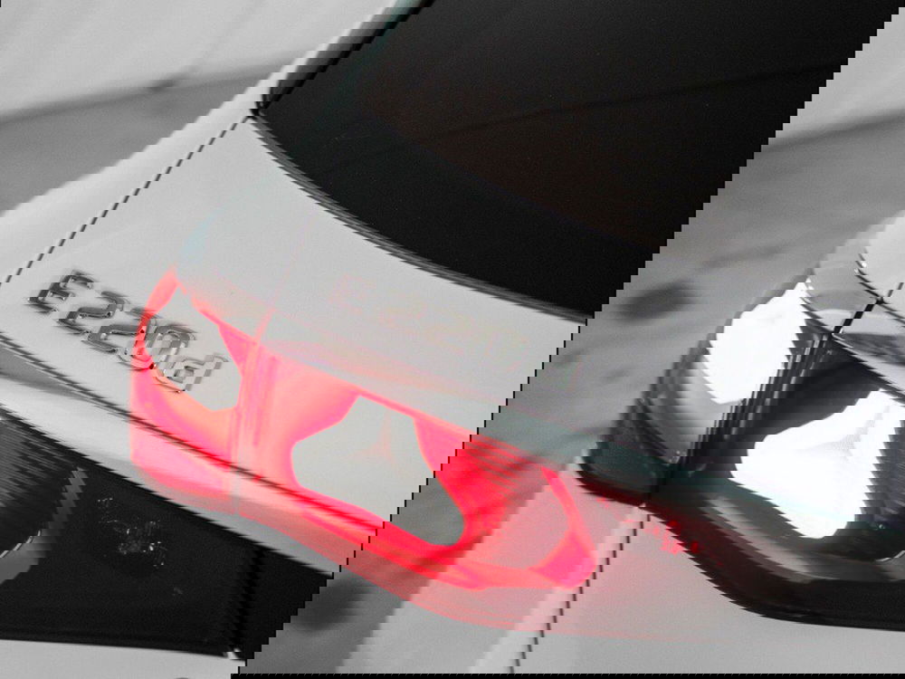 Mercedes-Benz Classe E Station Wagon nuova a Macerata (10)