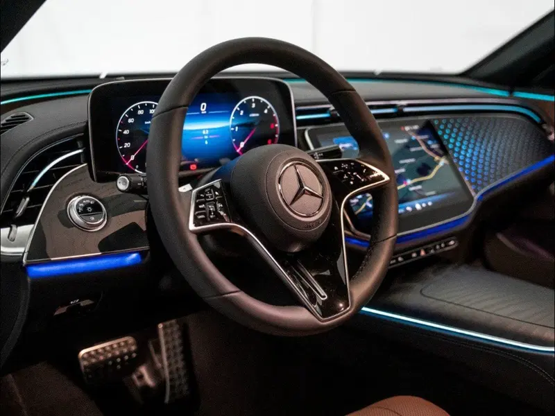 Mercedes-Benz Classe E Station Wagon nuova a Macerata (14)