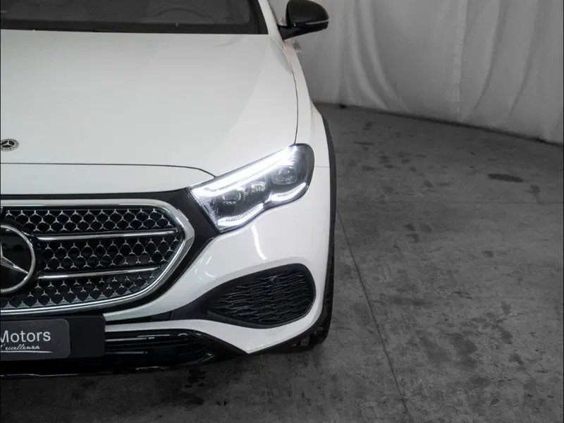 Mercedes-Benz Classe E Station Wagon nuova a Macerata (6)