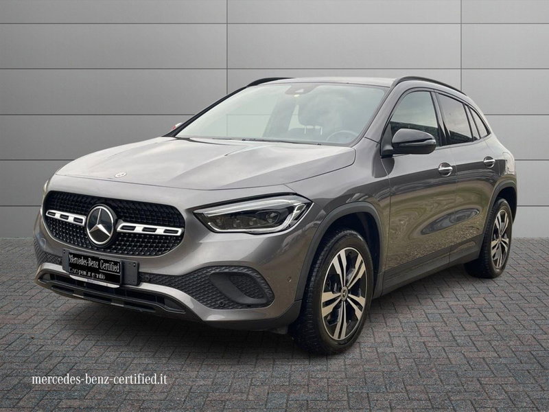Mercedes-Benz GLA SUV usata a Macerata