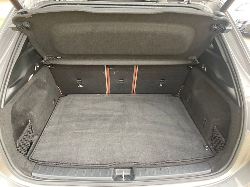 Mercedes-Benz GLA SUV usata a Macerata (7)