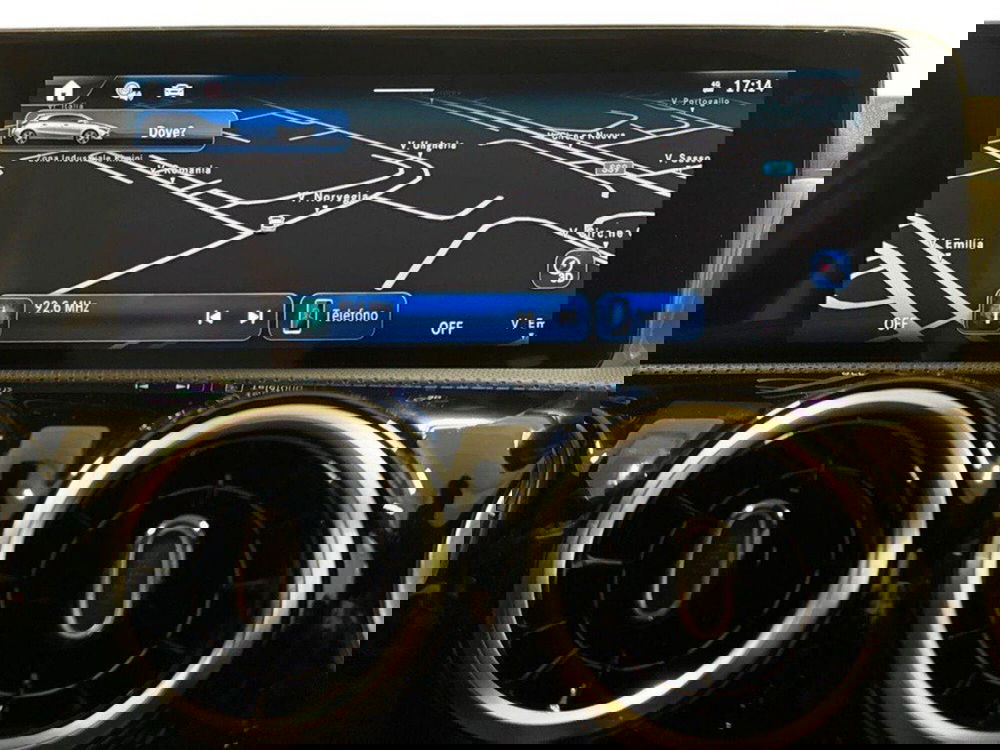 Mercedes-Benz Classe A Sedan nuova a Macerata (15)