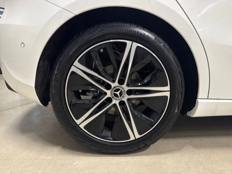 Mercedes-Benz Classe A Sedan nuova a Macerata (8)