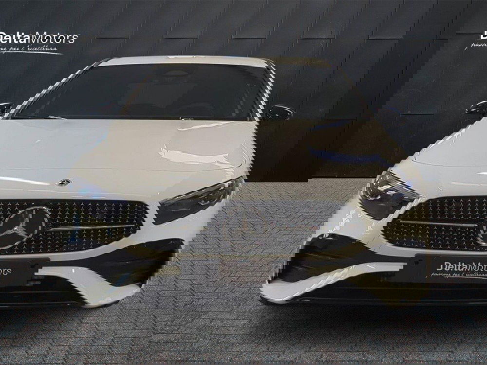 Mercedes-Benz Classe A Sedan nuova a Macerata (6)