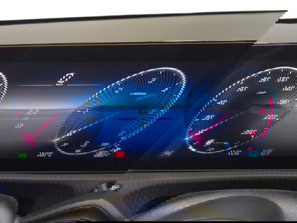 Mercedes-Benz Classe A Sedan nuova a Macerata (9)