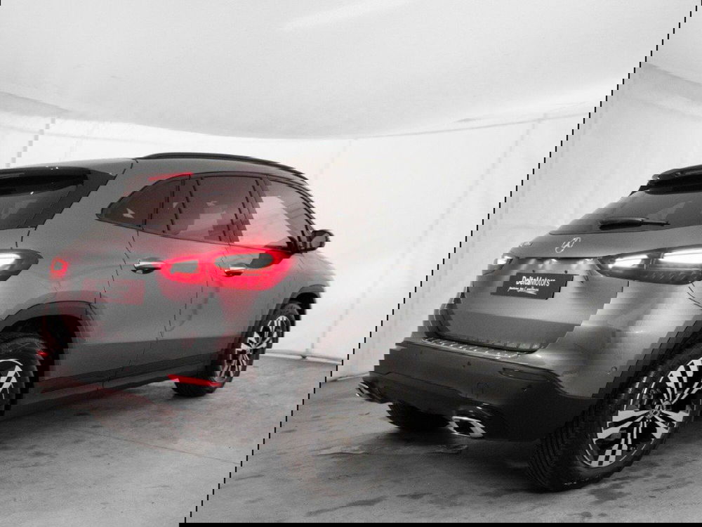 Mercedes-Benz GLA SUV nuova a Macerata (4)