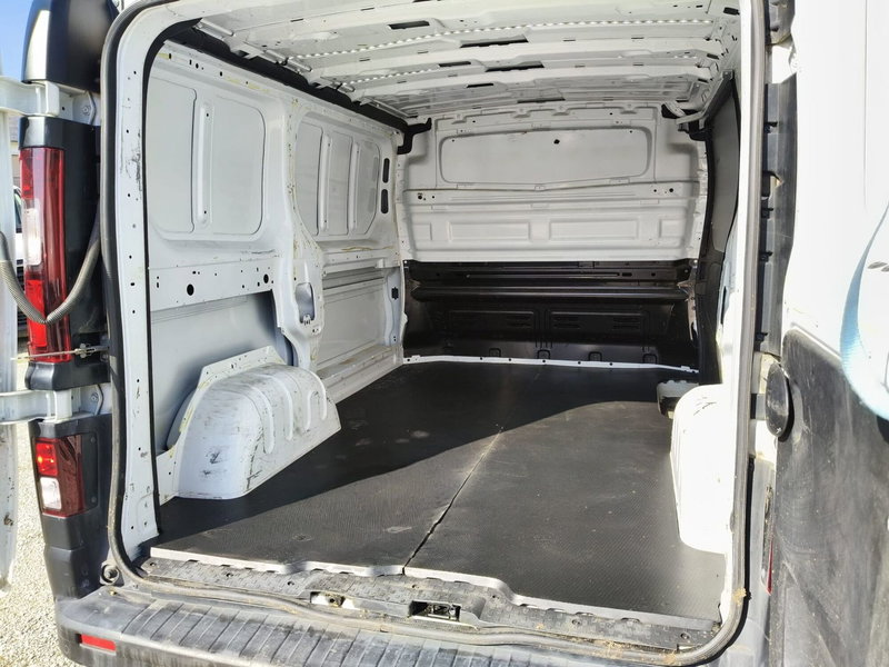 Renault Trafic Furgone usata a Brescia (7)