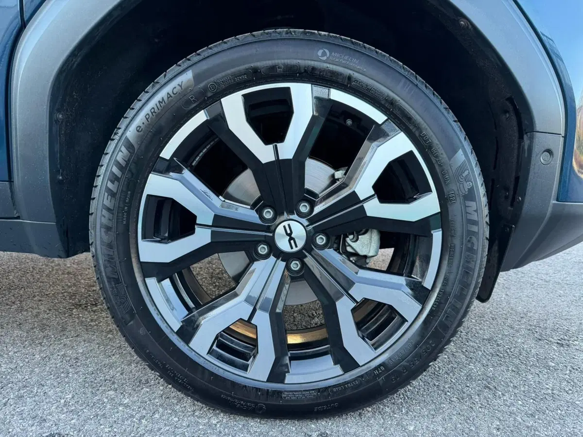 Dacia Bigster usata a Brescia (18)