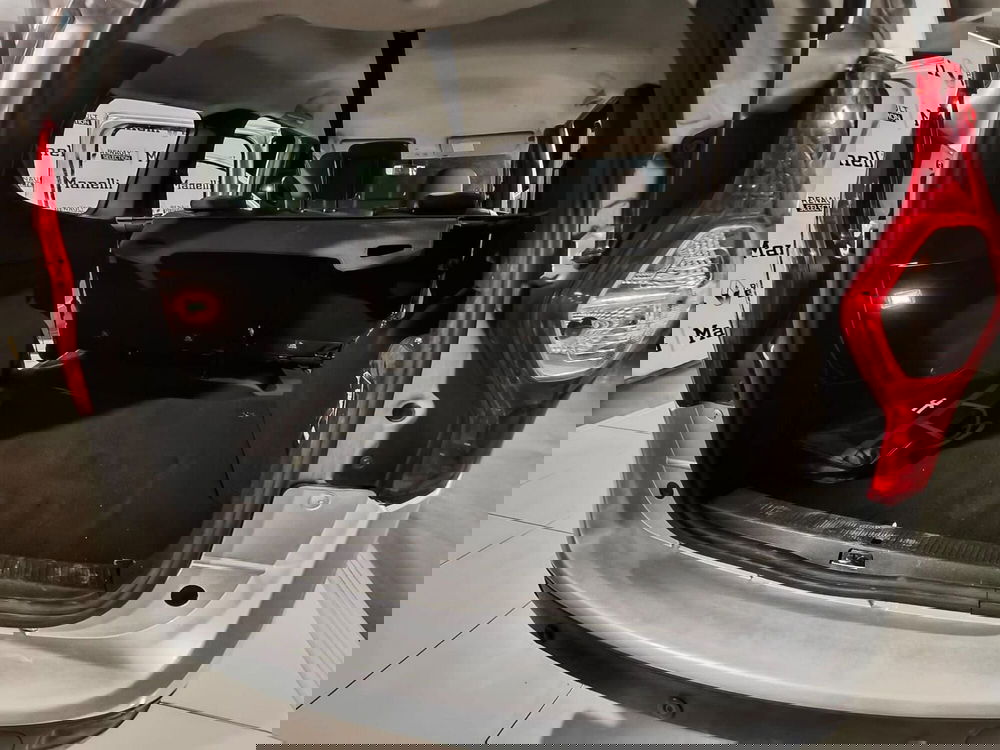 Dacia Lodgy usata a Brescia (14)