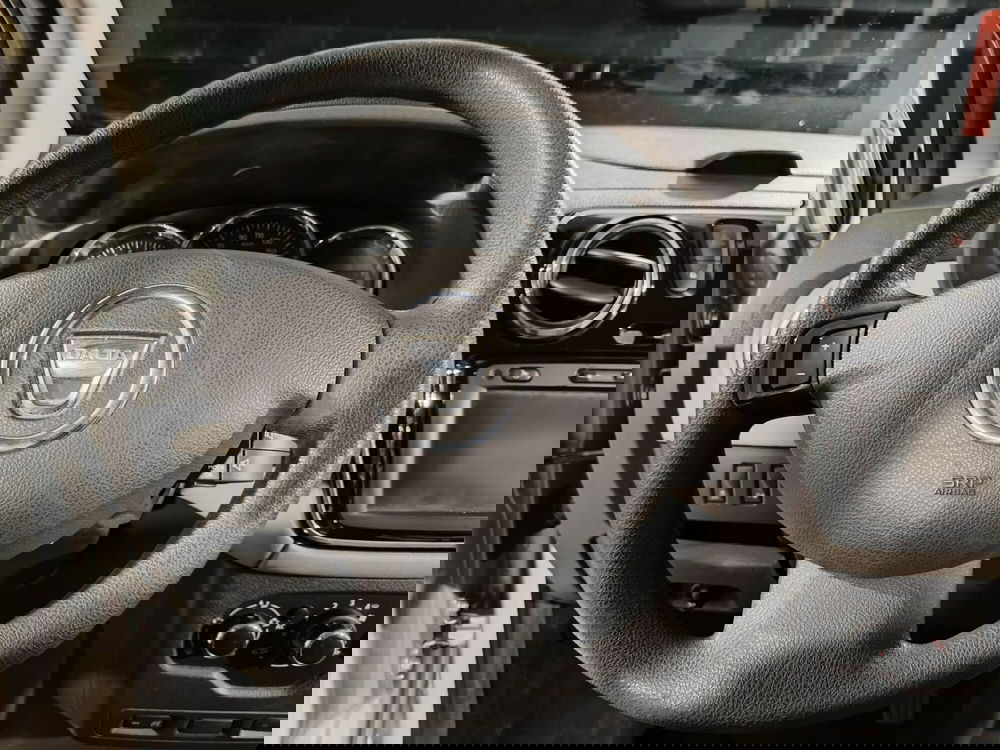 Dacia Lodgy usata a Brescia (15)