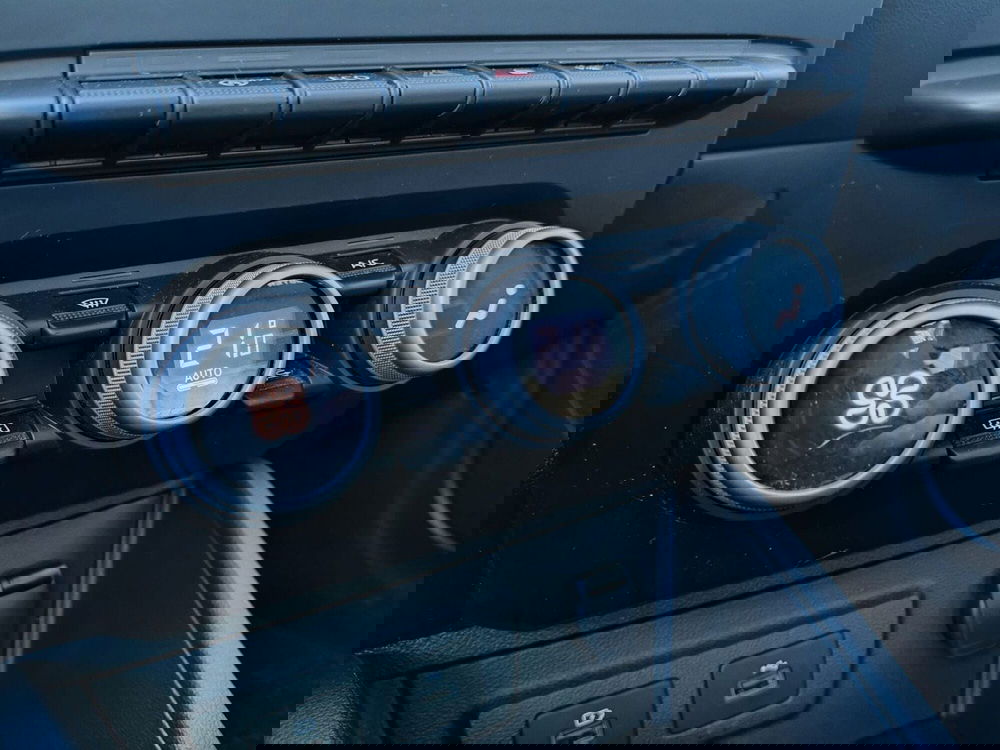 Dacia Duster usata a Brescia (12)