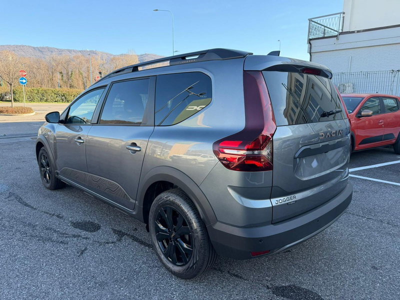 Dacia Jogger nuova a Brescia (6)