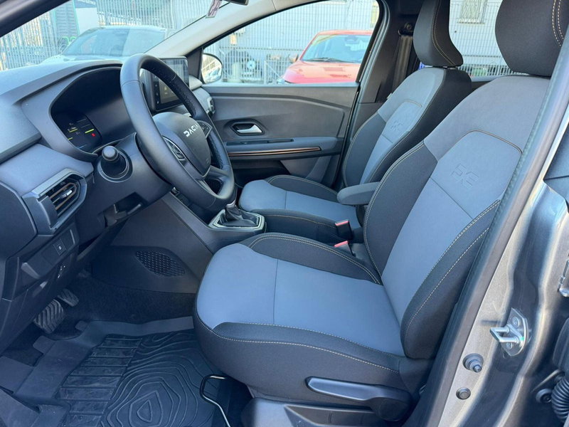 Dacia Jogger nuova a Brescia (9)