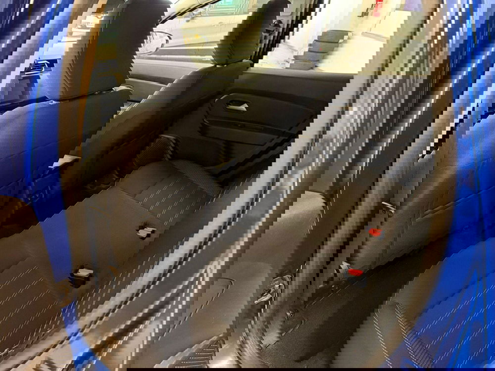 Dacia Duster usata a Brescia (16)