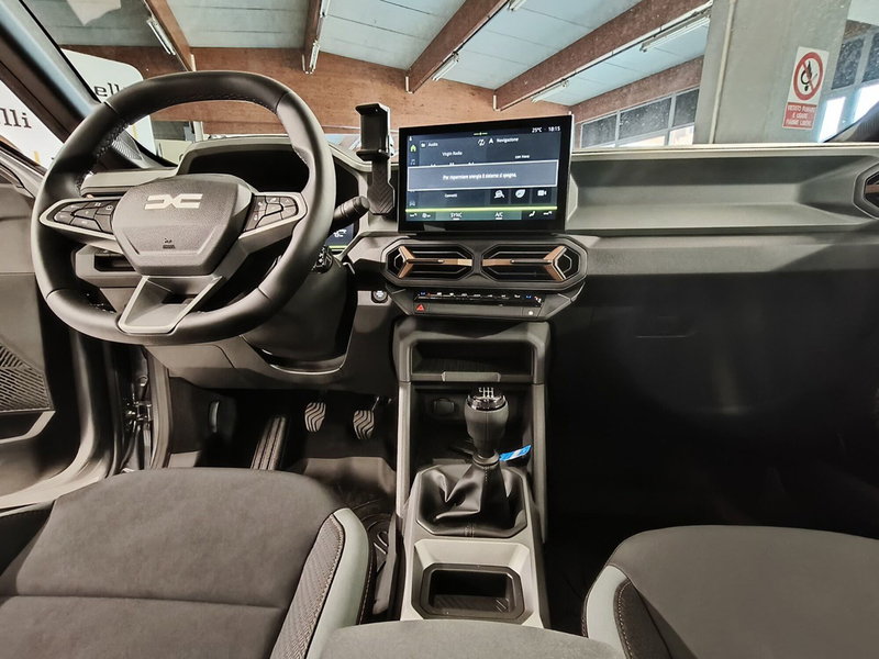 Dacia Bigster usata a Brescia (10)