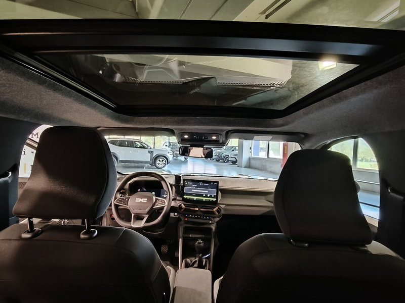 Dacia Bigster usata a Brescia (13)