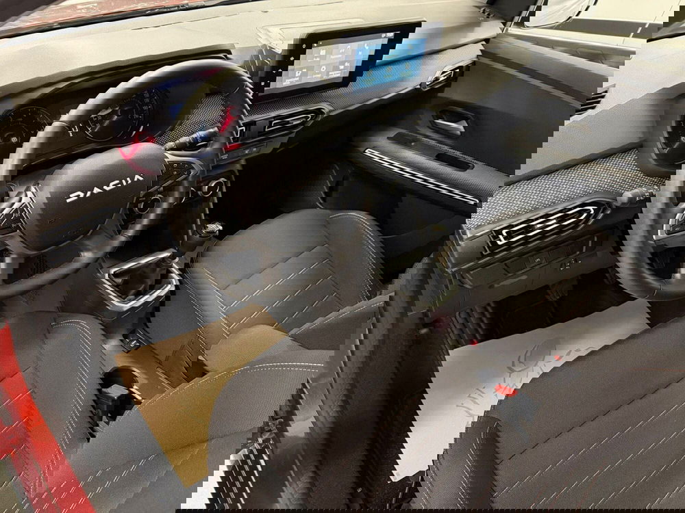 Dacia Jogger usata a Brescia (11)