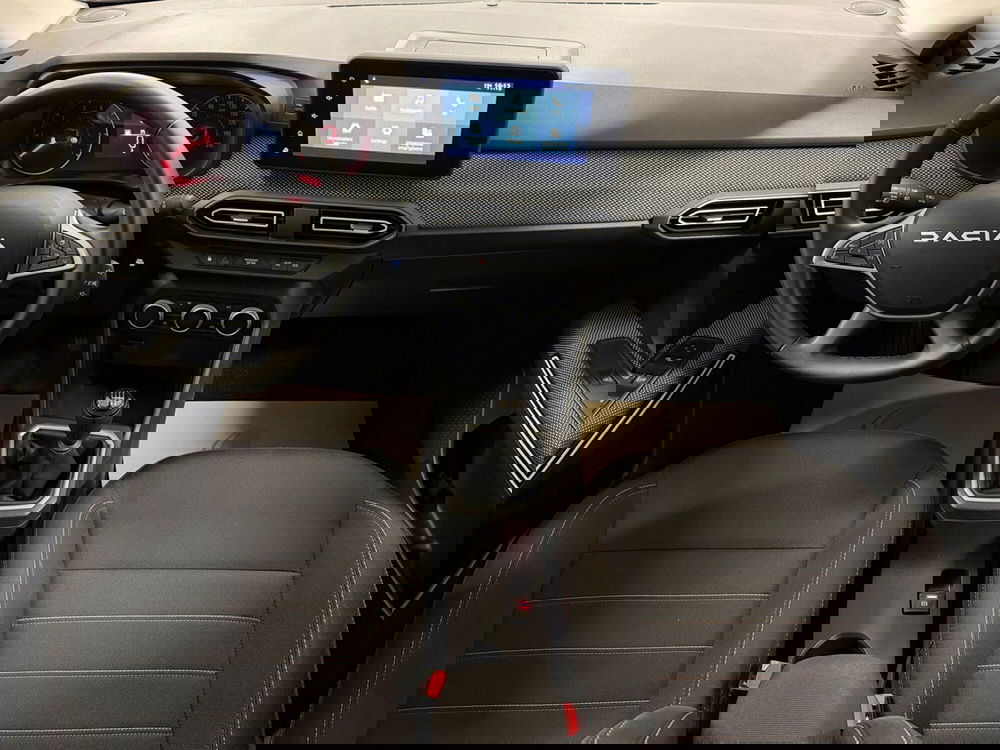 Dacia Jogger usata a Brescia (12)