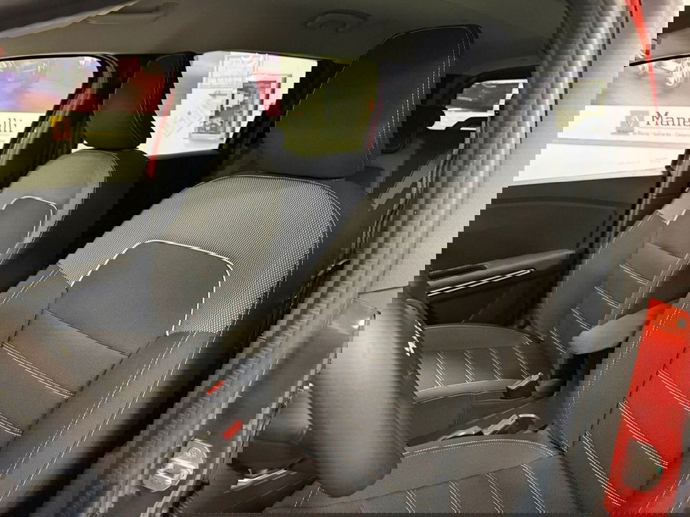 Dacia Jogger usata a Brescia (13)