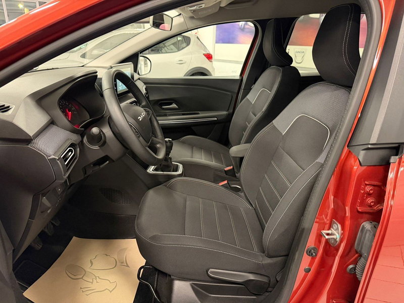 Dacia Jogger usata a Brescia (15)
