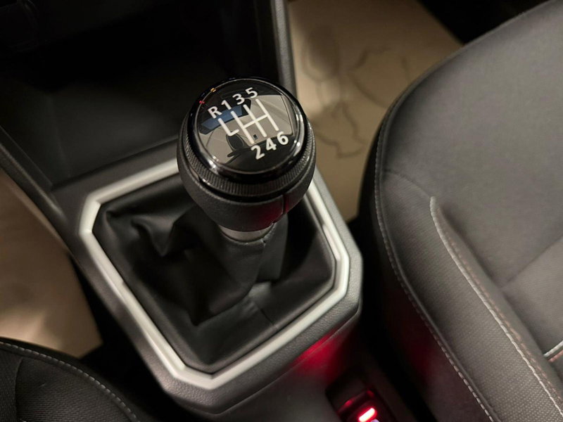 Dacia Jogger usata a Brescia (19)