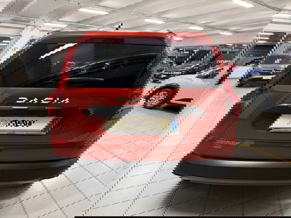 Dacia Jogger usata a Brescia (9)