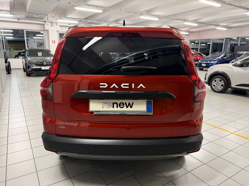 Dacia Jogger usata a Brescia (9)