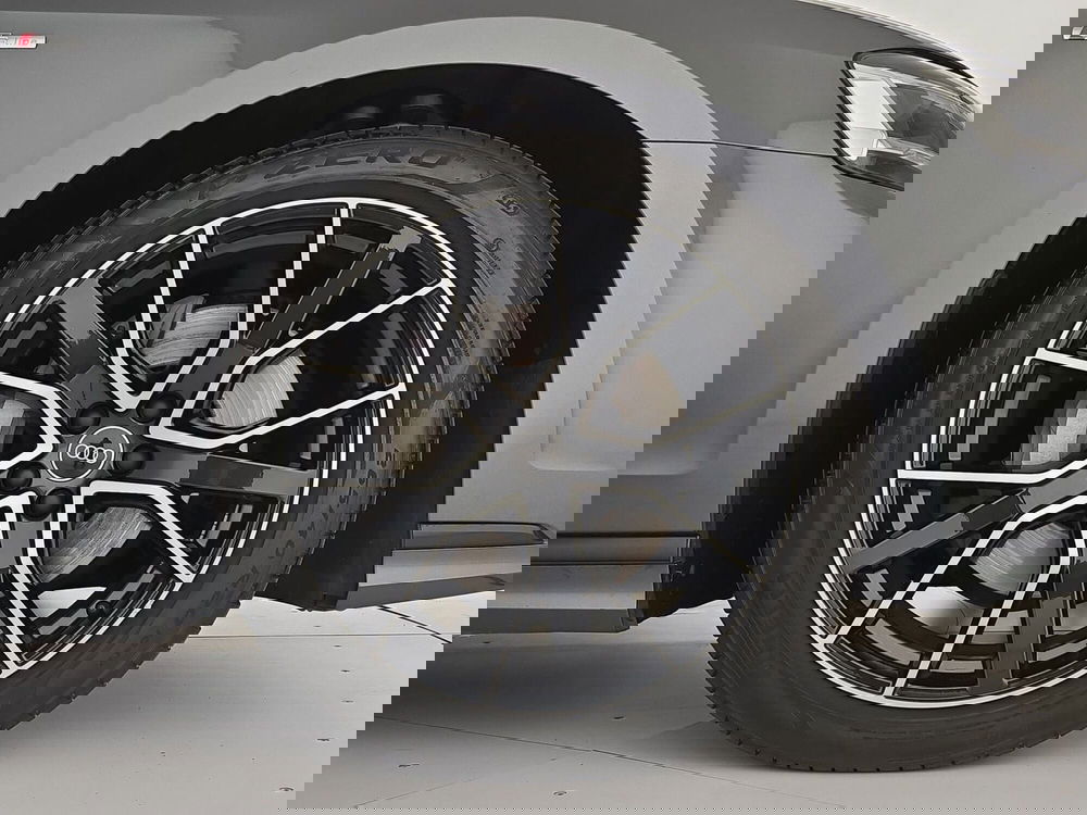 Audi A8 usata a Alessandria (7)