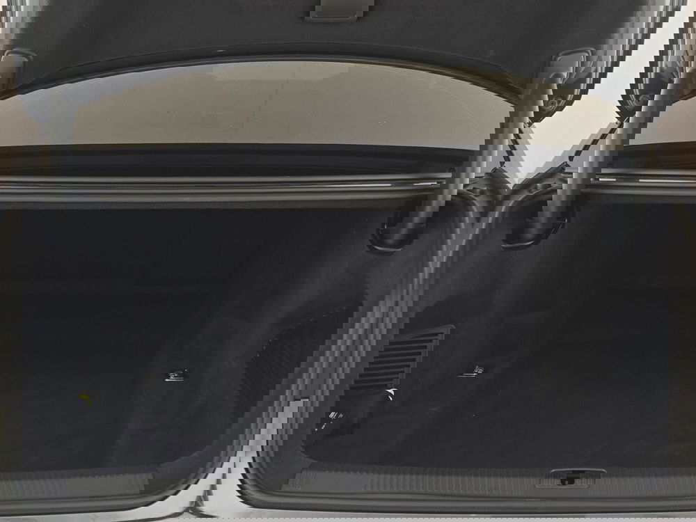 Audi A8 usata a Alessandria (9)