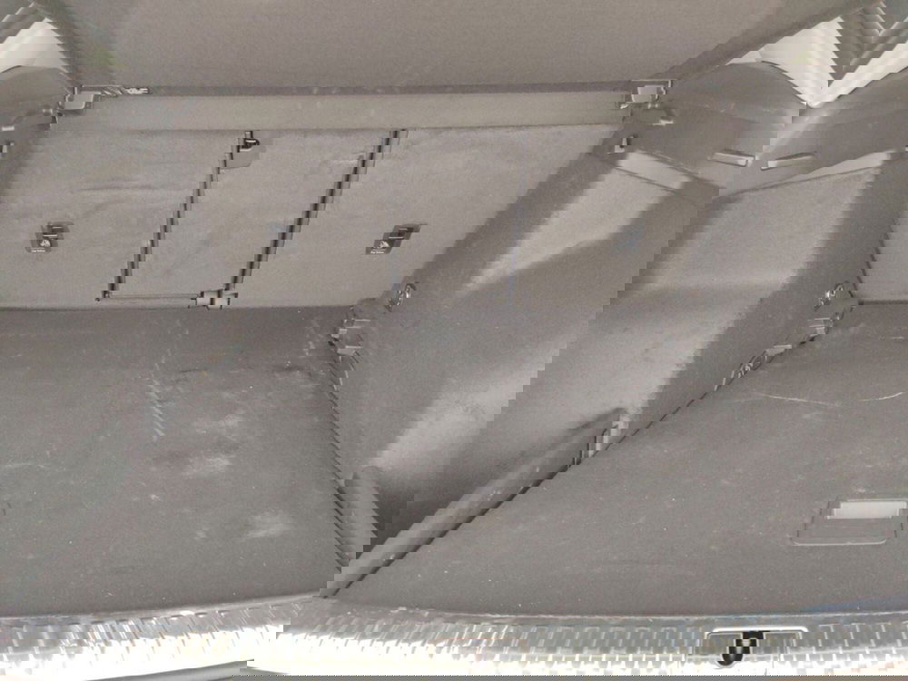 Audi Q3 usata a Massa-Carrara (16)