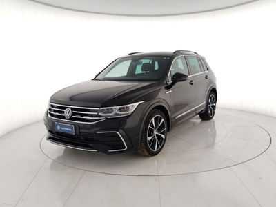 Volkswagen Tiguan Allspace 2.0 TDI SCR DSG 4MOTION Advanced BMT del 2023 usata a Massa