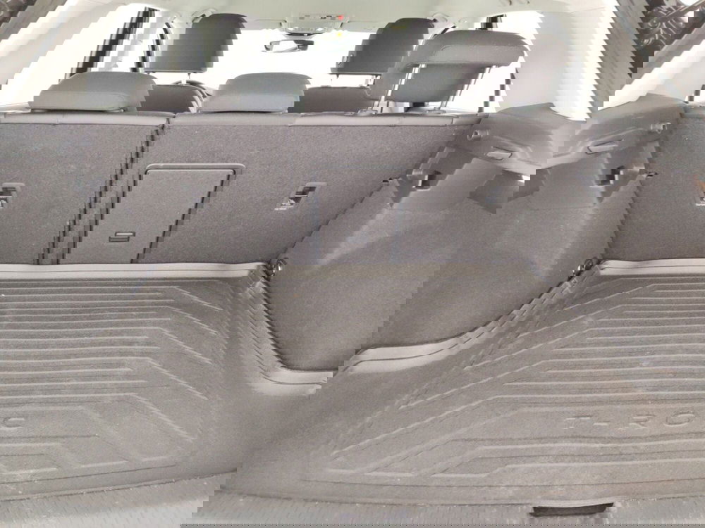 Volkswagen T-Roc usata a Massa-Carrara (16)