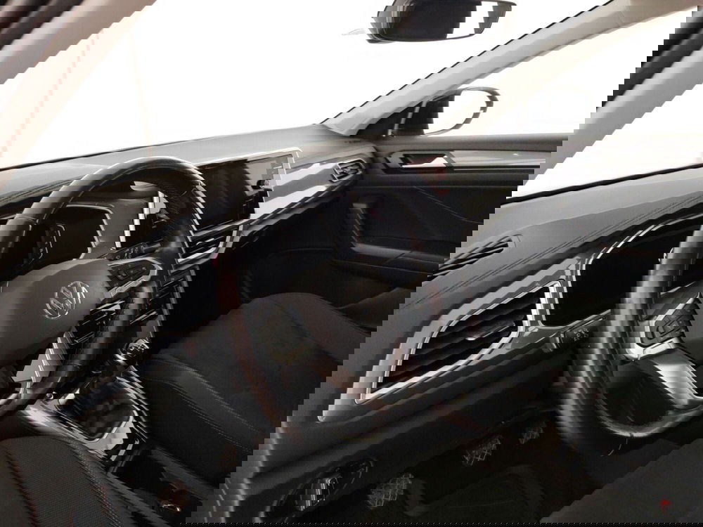 Volkswagen T-Roc usata a Massa-Carrara (8)