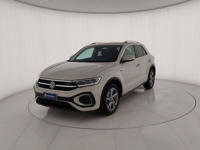 Volkswagen T-Roc 1.0 TSI R-Line del 2023 usata a Massa