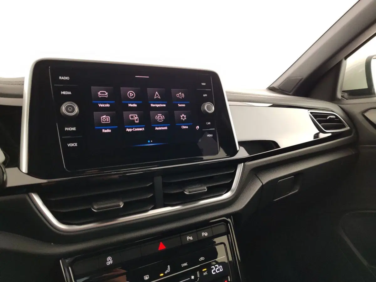 Volkswagen T-Roc usata a Massa-Carrara (12)