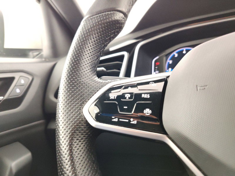 Volkswagen T-Roc usata a Massa-Carrara (14)