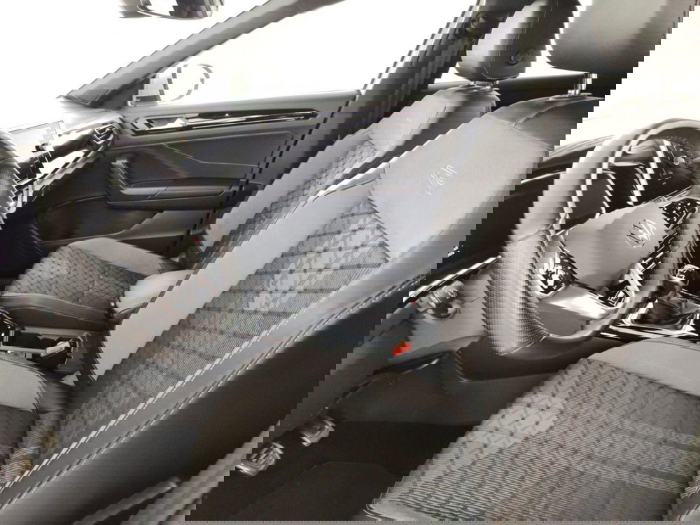 Volkswagen T-Roc usata a Massa-Carrara (7)