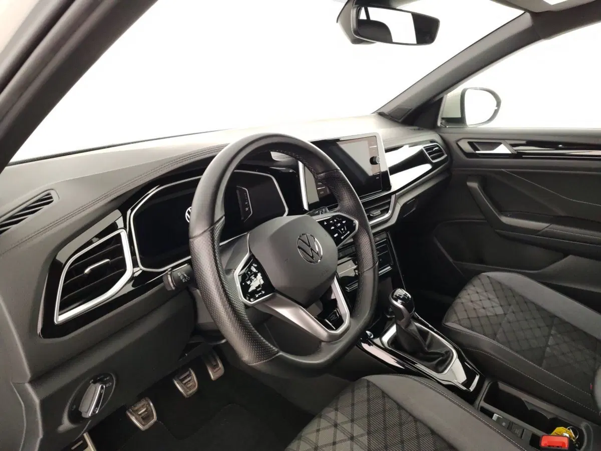 Volkswagen T-Roc usata a Massa-Carrara (8)