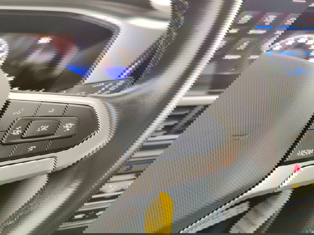 Volkswagen T-Roc usata a Massa-Carrara (13)