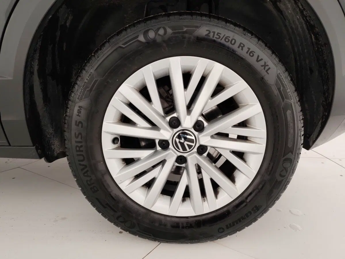 Volkswagen T-Roc usata a Massa-Carrara (6)