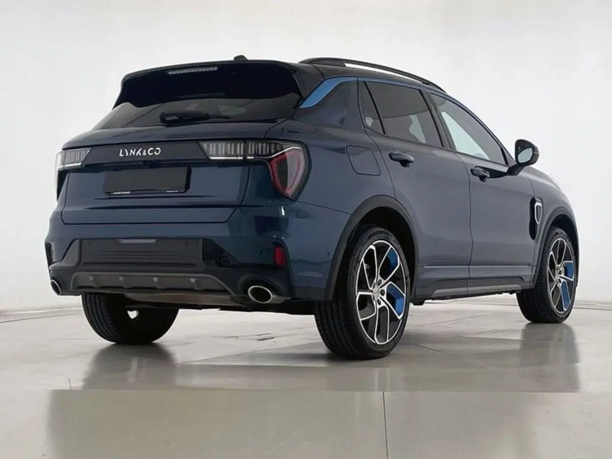 Lynk & Co 01 usata a Perugia (6)