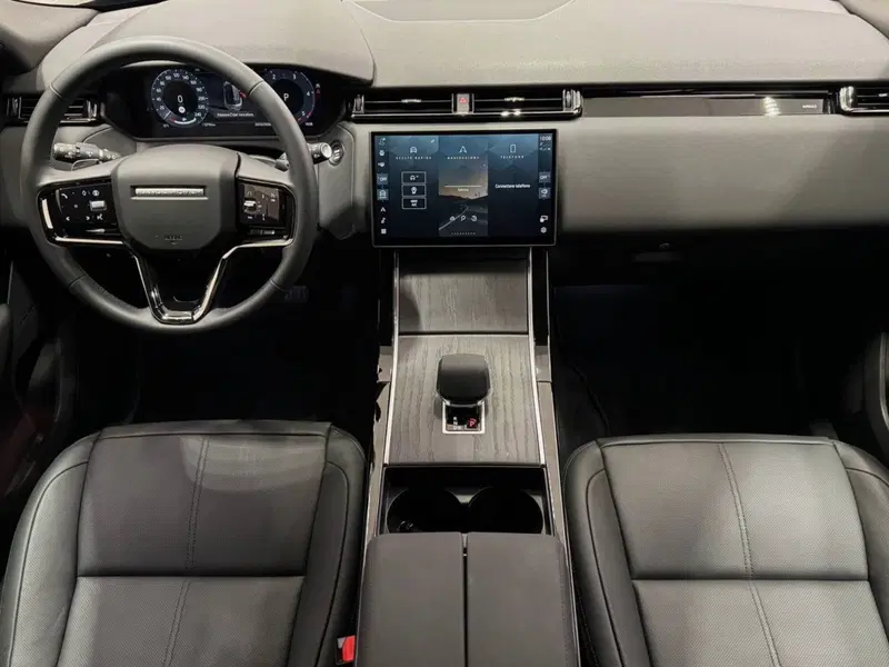 Land Rover Range Rover Velar usata a Savona (4)