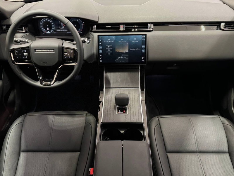 Land Rover Range Rover Velar usata a Savona (4)