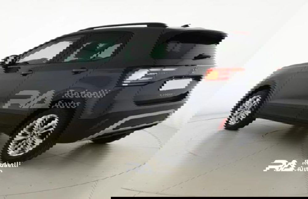 Volkswagen T-Cross nuova a Lecco (3)