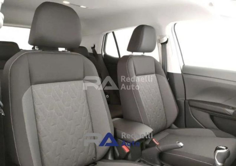 Volkswagen T-Cross nuova a Lecco (7)