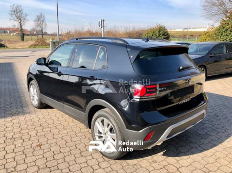 Volkswagen T-Cross nuova a Lecco (2)