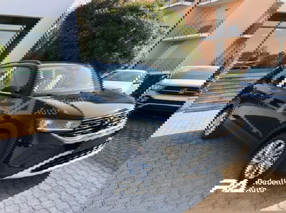 Volkswagen T-Cross nuova a Lecco (4)